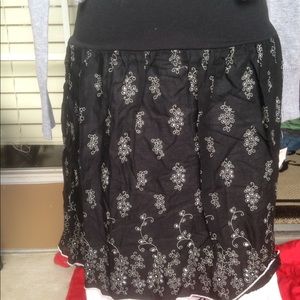 Studio 253 small black skirt